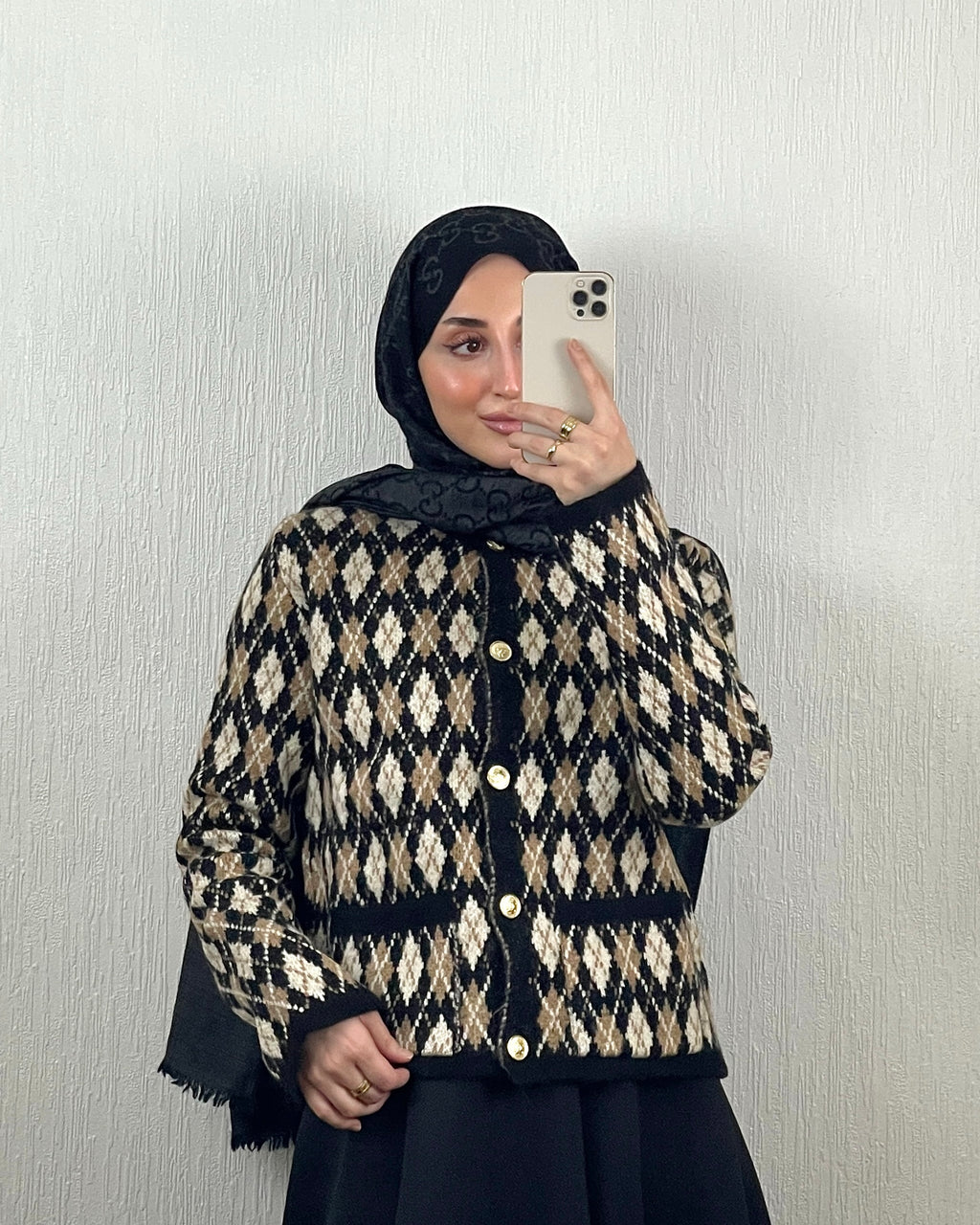 Argyle Knit Cardigan – Svart/Beige